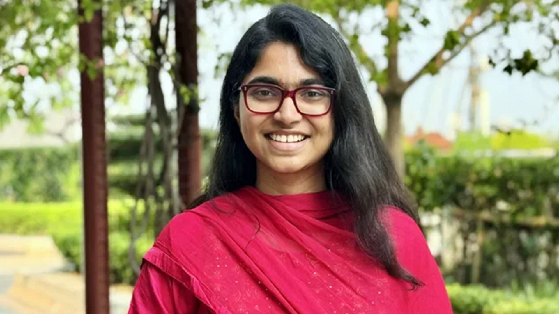 এনসিপি নয়, স্বতন্ত্র নির্বাচন করবেন ডা. তাসনিম জারা